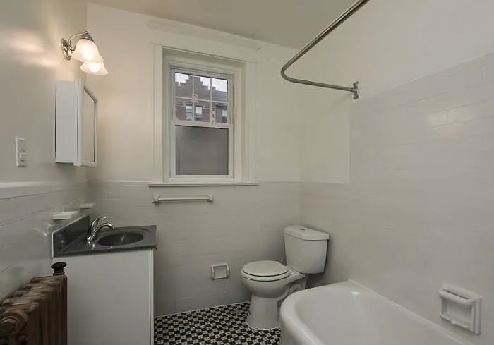 100 Morton Ave — Photo 23
