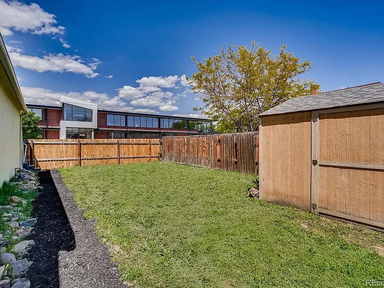 4032 N Pecos St — Photo 31
