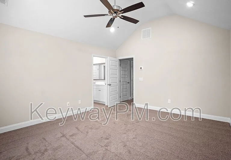 3055 Venetian Dr — Photo 12