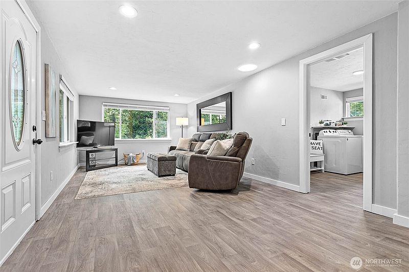 4th image of 5909 Everson Goshen Road