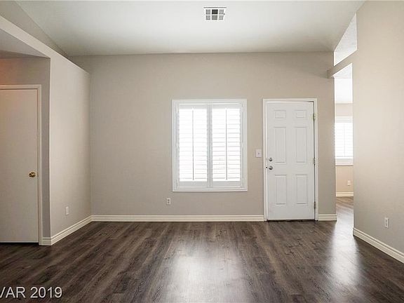 5th image of 3115 Tarpon Dr