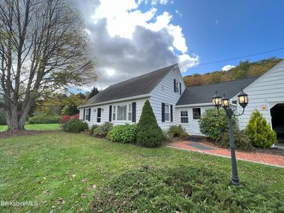 324 State Rd, Great Barrington, MA, 01230