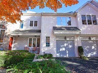 66 Buttonwood Dr, Exton, PA 19341