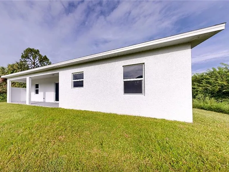 6108 Stratton Rd — Photo 29