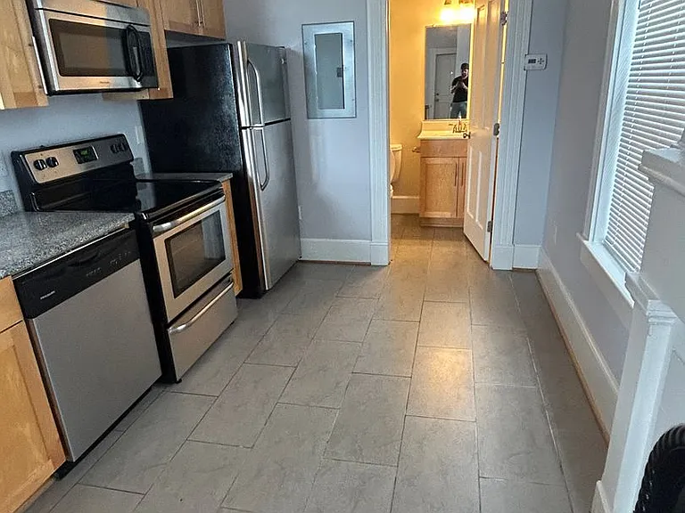 803 N 23rd Street — Photo 5