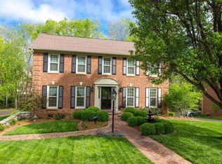 4705 Scenicview Rd, Lexington, KY 40514