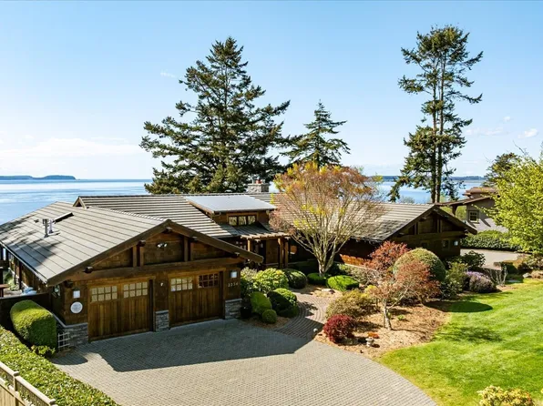 2234 Inverness Way, Coupeville, WA 98239