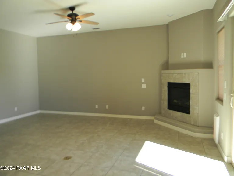 6189 E Belton Ln — Photo 3