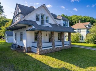 115 W Thames St, Norwich, CT 06360