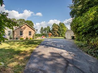 2067 Rock Creek Rd, Batesville, IN 47006