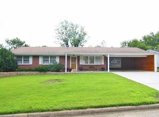 1510 N Henderson Ave, Cape Girardeau, MO 63701