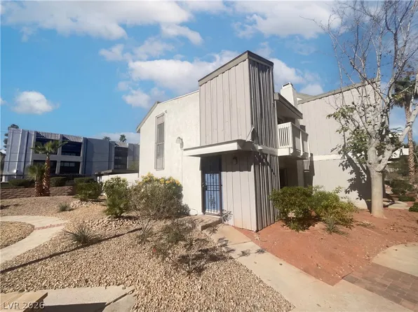 568 Willow Green Dr, Las Vegas, NV 89169