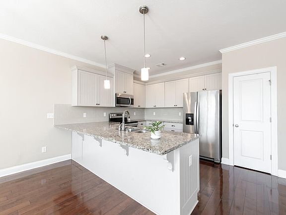 3rd image of 1224 Cobblefield Dr