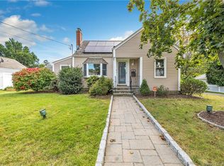 27 Hillside Ter, Stratford, CT 06614