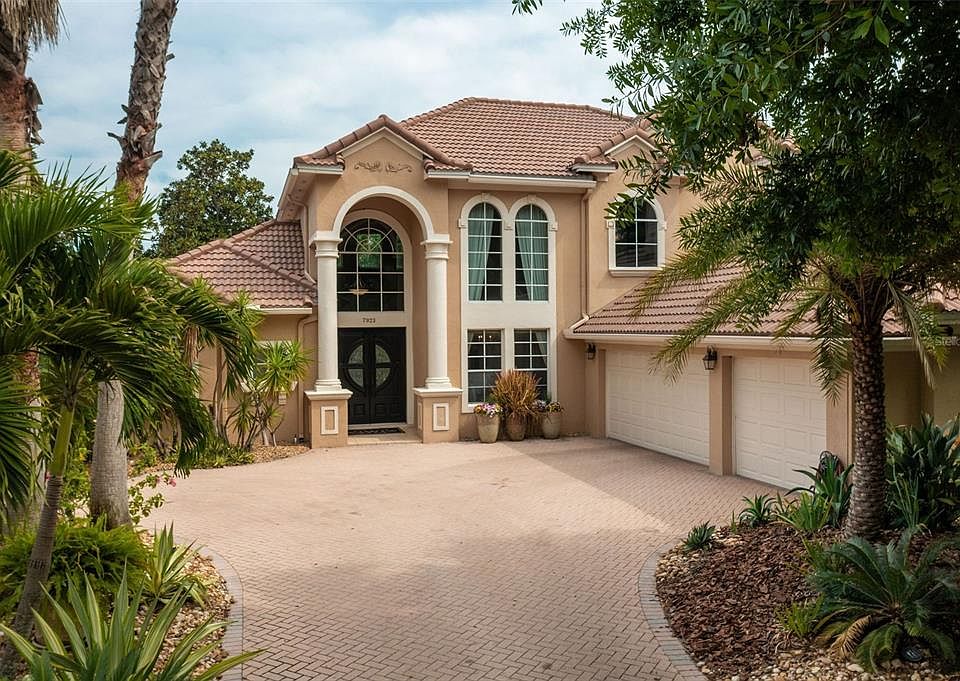 1st image of 7923 VERSILIA DRIVE
