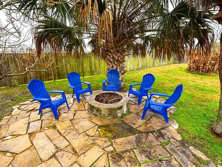 11007 Shumard Oak Ct — Photo 24