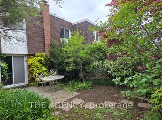 69 Silas Hill Dr, Toronto, ON M2J2X8