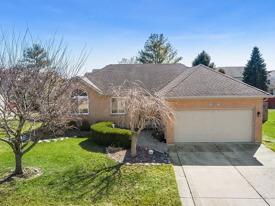 1st image of 28988 Pinehurst Dr