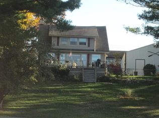 792 King Cir, Lake Orion, MI 48362