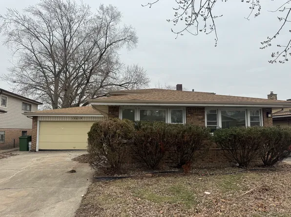15019 Oak St, Dolton, IL 60419