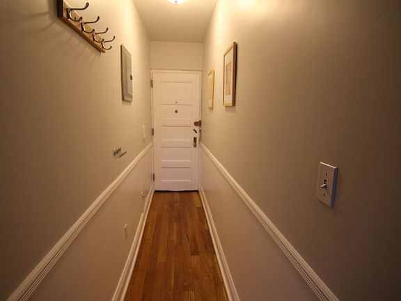 5th image of 39 Christopher St APT 3B