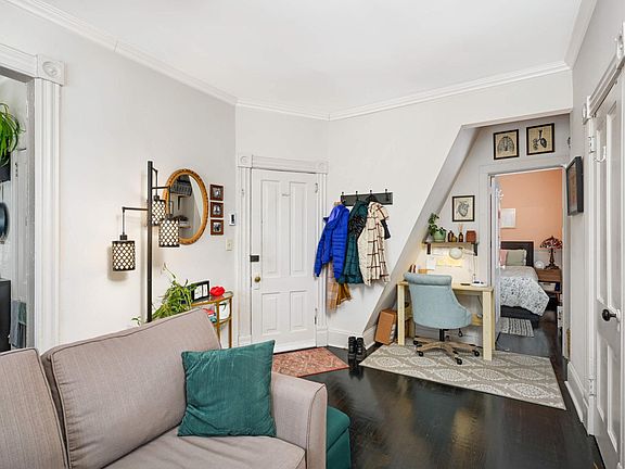 4th image of 449 Selby Ave APT 2