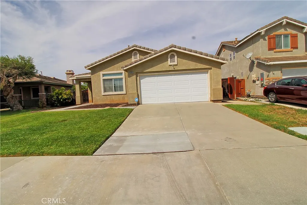 3 bed, 1772 sqft, $3,100 — Photo 1