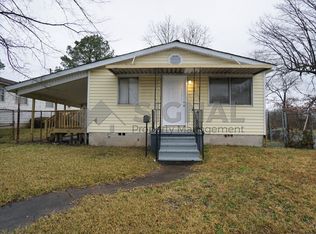 328 62nd St, Fairfield, AL 35064