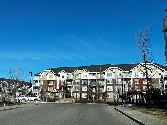 2nd image of 155 E Skyview Ranch Way NE #2214