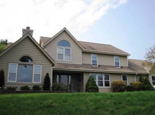 W344S8815 Whitetail Dr, Eagle, WI 53119