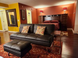 800 4th St SW APT N207, Washington, DC 20024