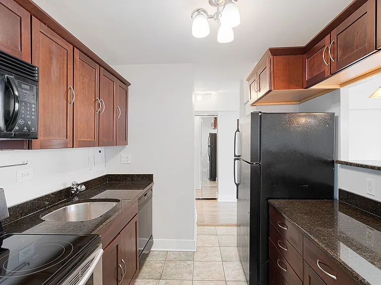 The Duplex Tower — Photo 122