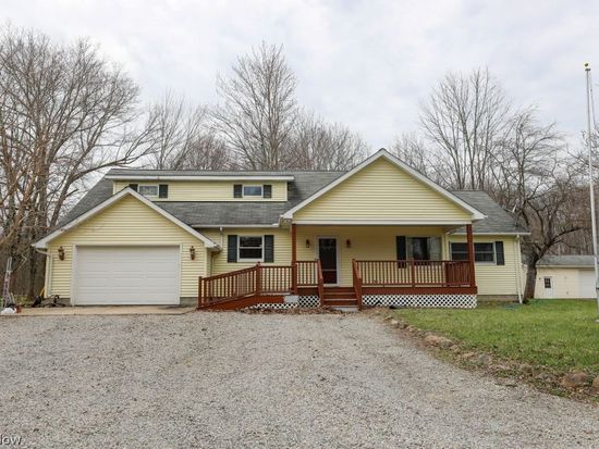 8651 Freedom Rd, Windham, OH 44288