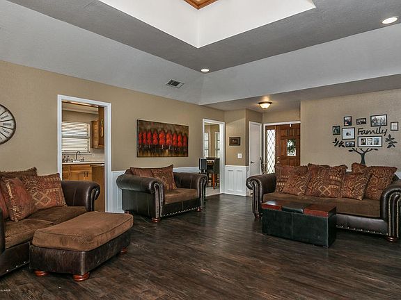 3rd image of 7032 Chelsea Dr