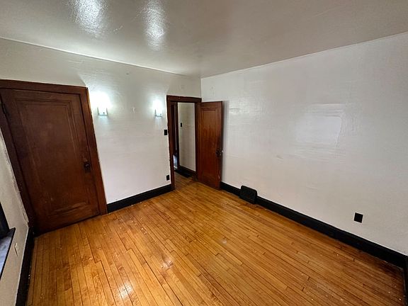 5th image of 2712 N 44th St #2712