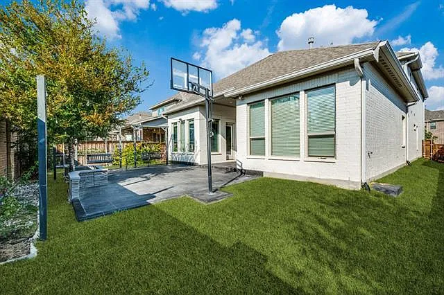 7679 Gypsy Shire Ln — Photo 17