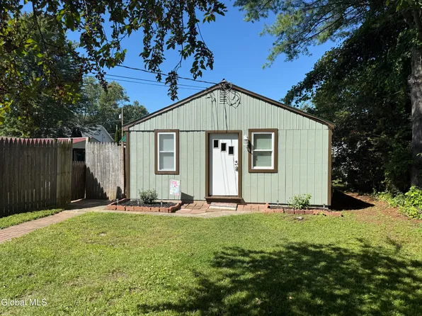 34 E State Street, Glens Falls, NY 12801