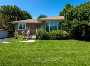92 Johnson St, Barrie, ON L4M4R3