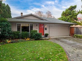 835 NE 33rd Ave, Portland, OR 97232