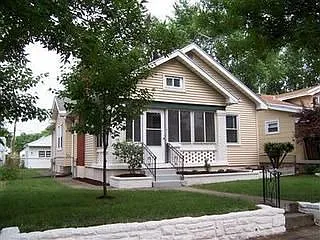 2844 Hazel Ave photo 1