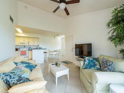 1150 Wildwood Lakes BLVD #8-202, Naples, FL, 34104