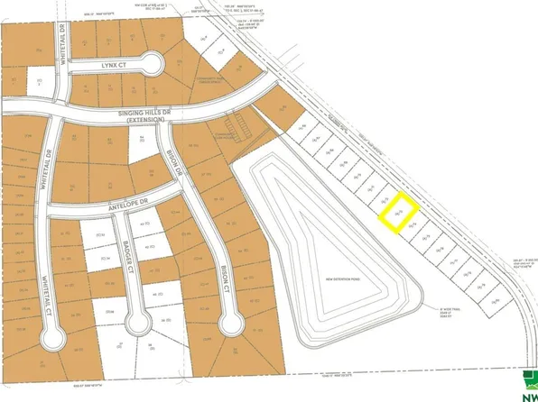 4551 Elk Creek Rd, Sioux City, IA 51106