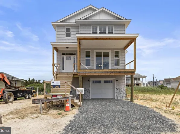 1131 S Green St, Tuckerton, NJ 08087