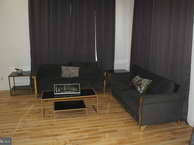 3017 Ridge Ave #A — Photo 5