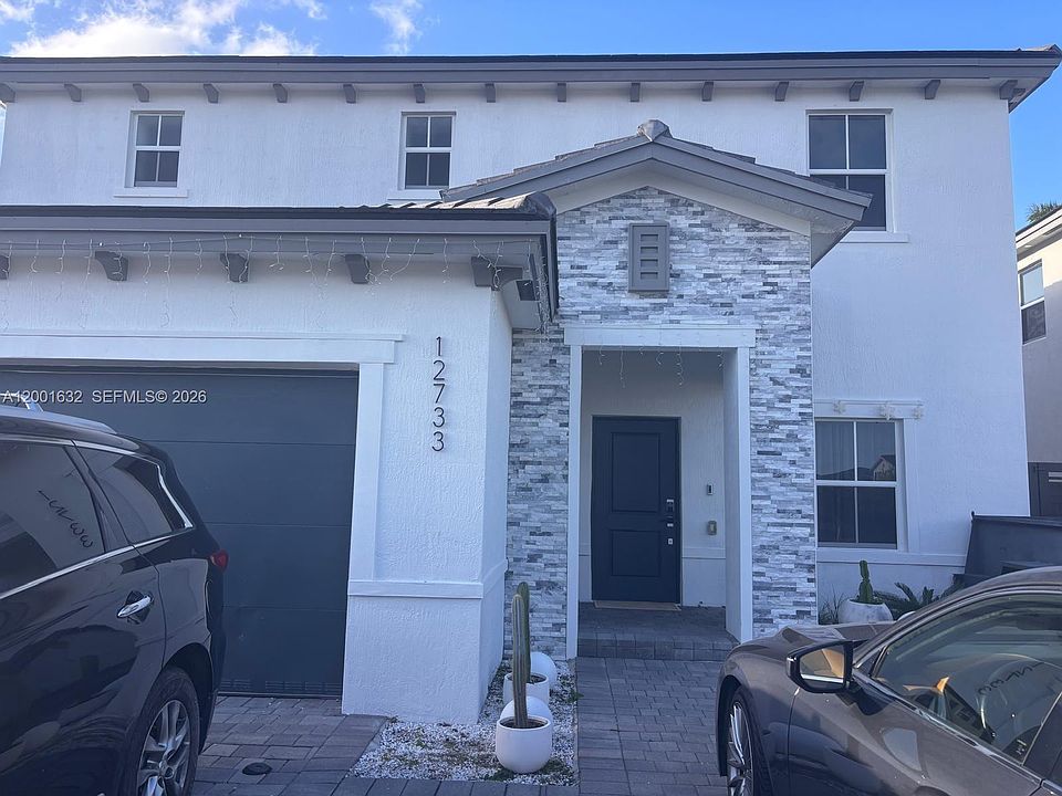 1st image of 12733 SW 210th Ter