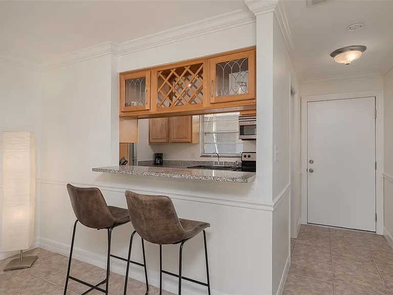 3360 S Osprey Ave #205B — Photo 8
