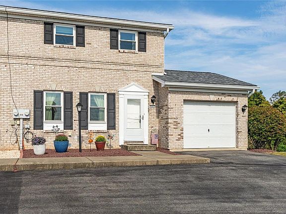 2nd image of 4913 Shawnee Ct N