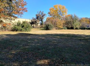 Geneva Ave, Muskogee, OK 74403