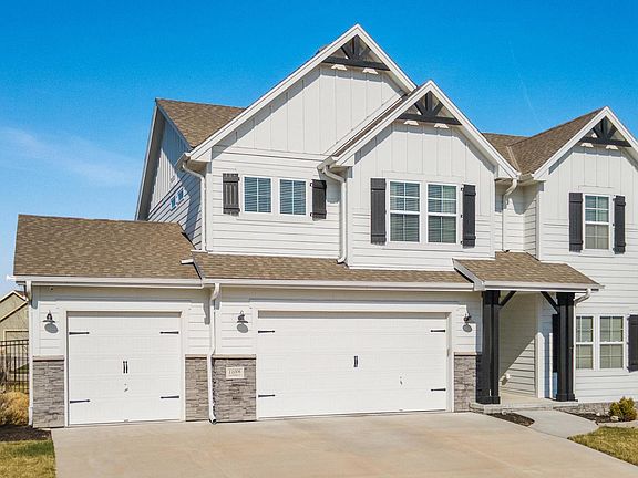 2nd image of 11006 Cove Hollow Dr