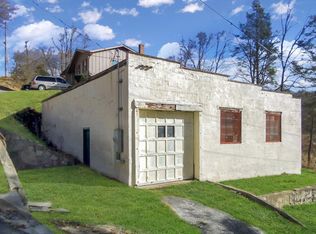 101 Russell St, Bluefield, VA 24605